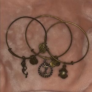 Mermaid, Ancho, Knot & Pearl Alex & Ani set